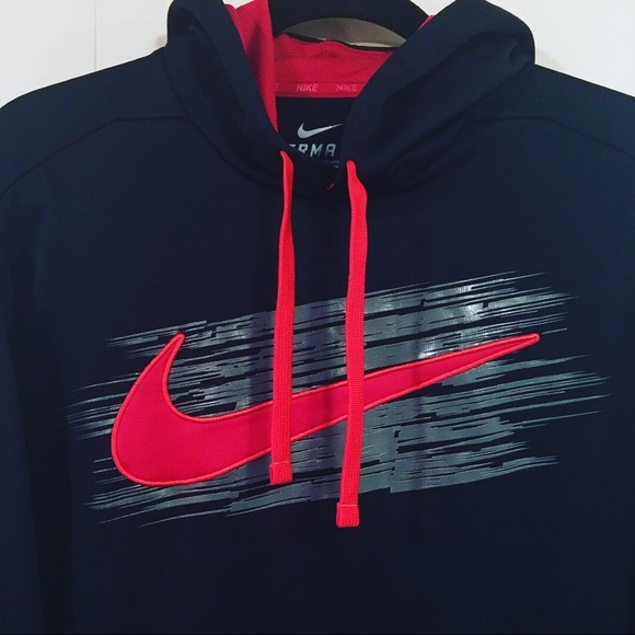 Nike Therma Fit Hoodie with logo - Picture 4 of 5